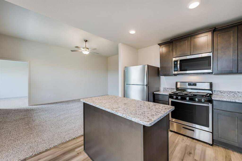 Fort Worth, TX 76140,9845 Teton Vista Drive