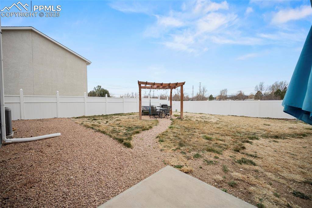Pueblo, CO 81008,4927 Toucan CT
