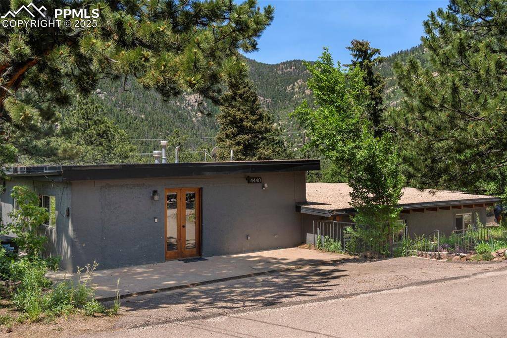 4440 Heizer ST, Cascade, CO 80809