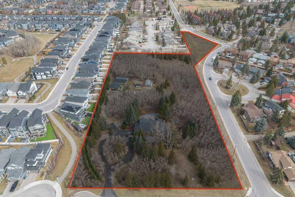 Calgary, AB T3H 4B8,6789 Coach Hill RD Southwest