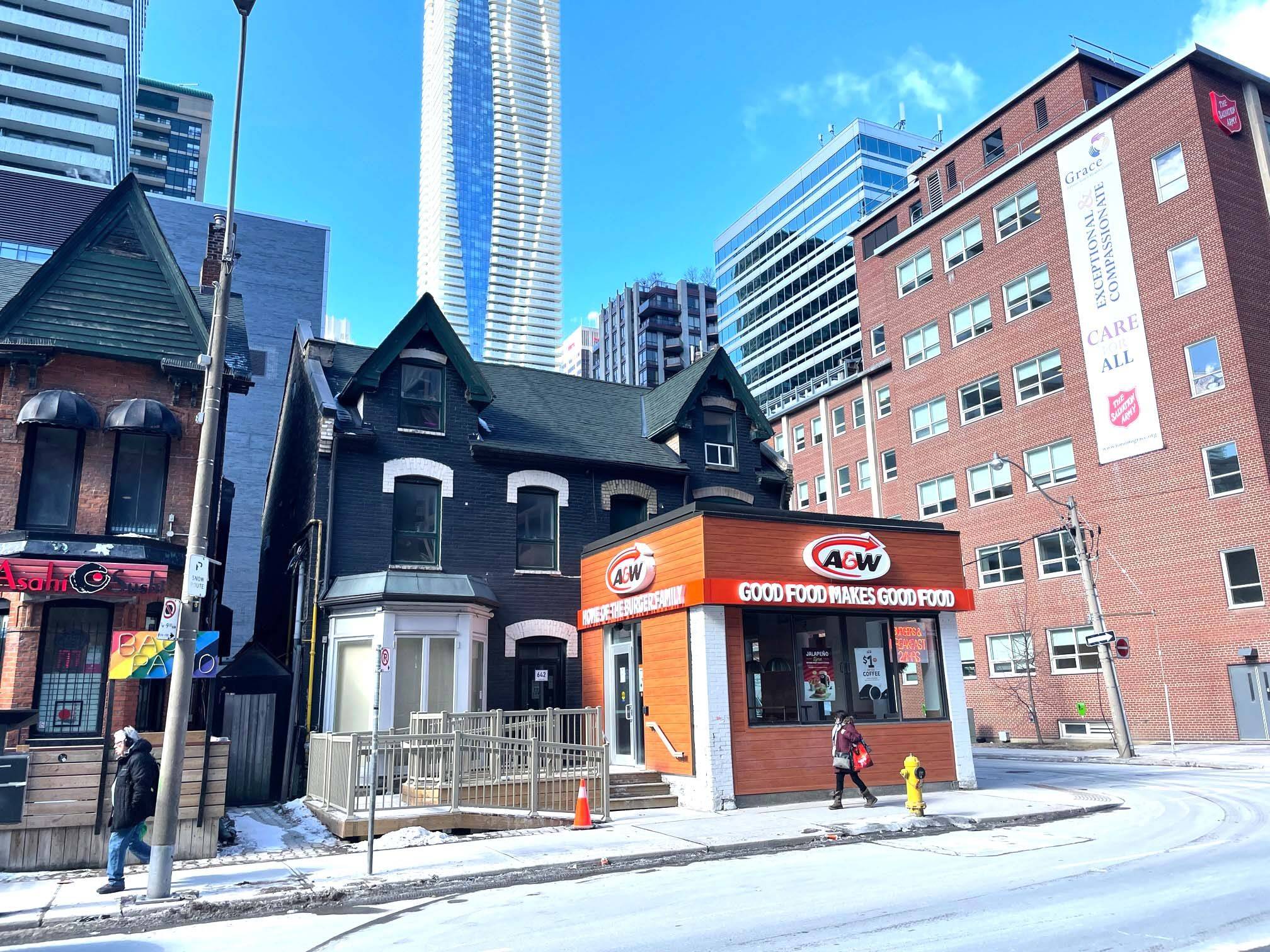 642 Church ST #1, Toronto C08, ON M4Y 2G3