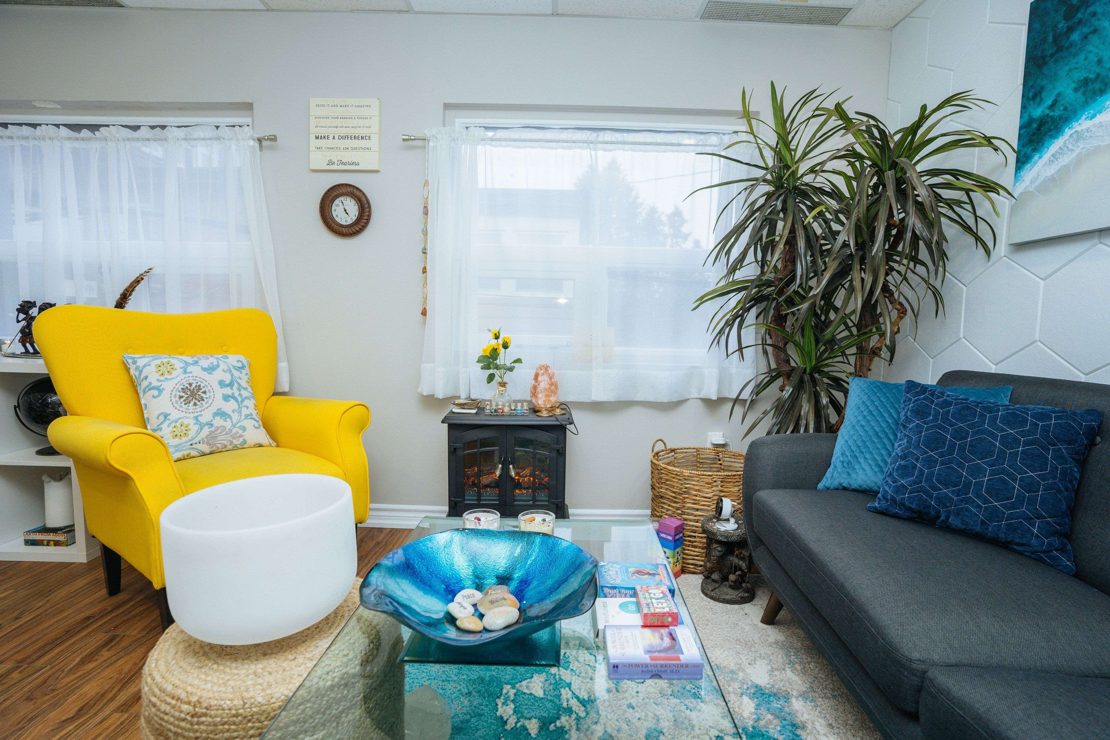 Toronto E03, ON M4K 1P3,398 Danforth AVE #2nd Floor