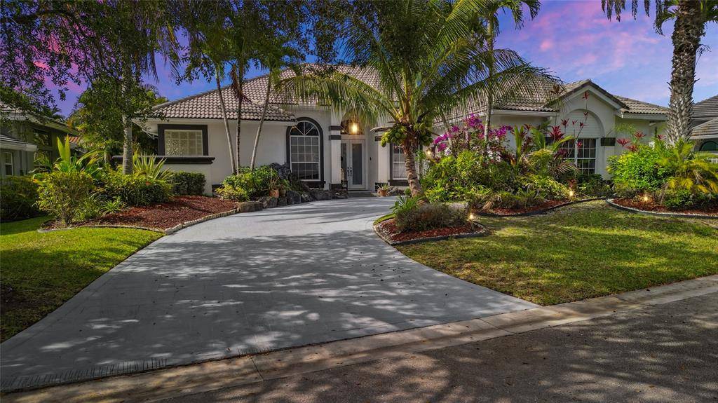 4964 NW 108th Ter, Coral Springs, FL 33076