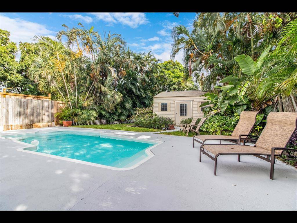 Oakland Park, FL 33334,1435 NE 39th St