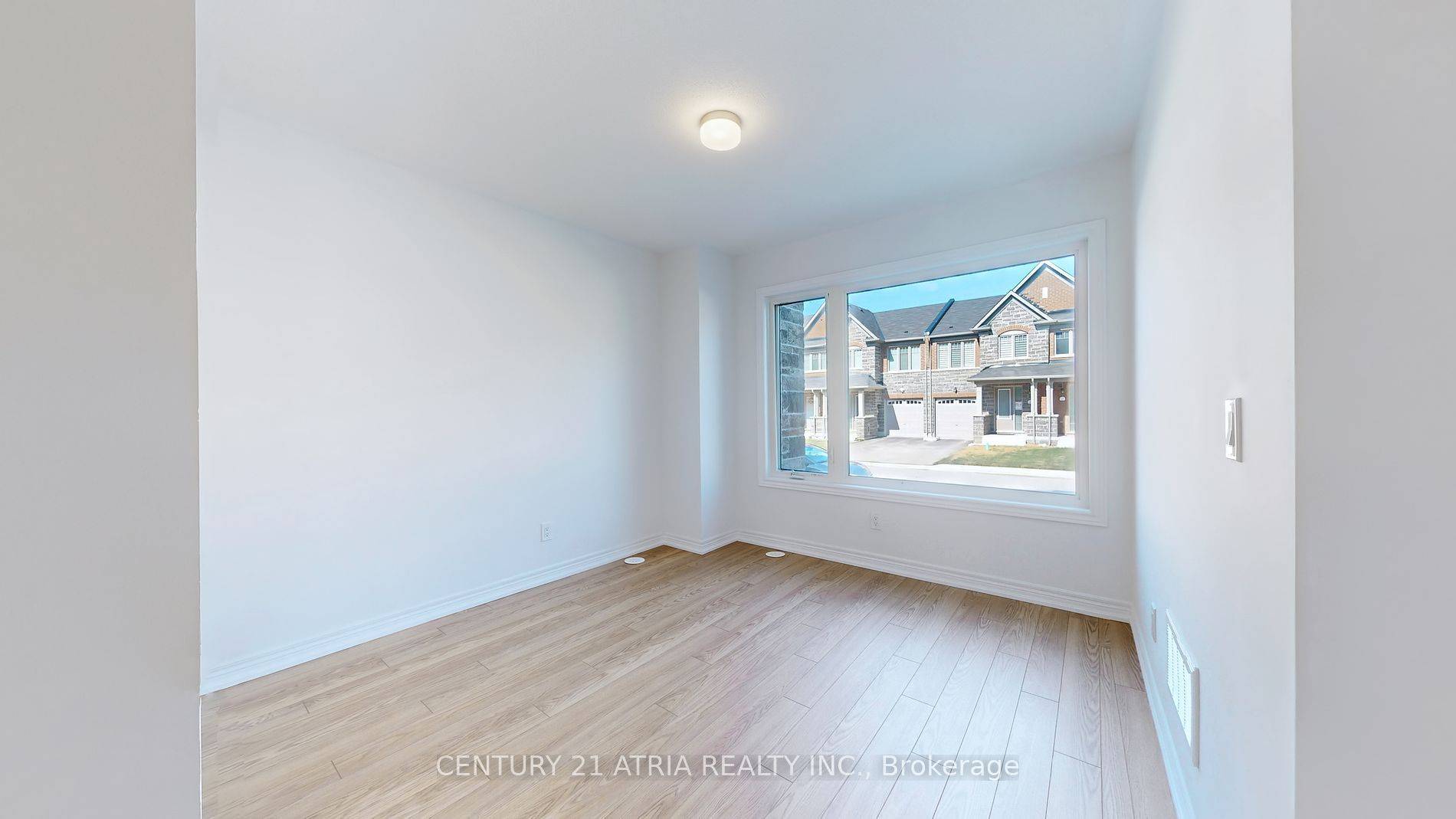 Whitchurch-stouffville, ON L4A 5G2,150 Lageer DR