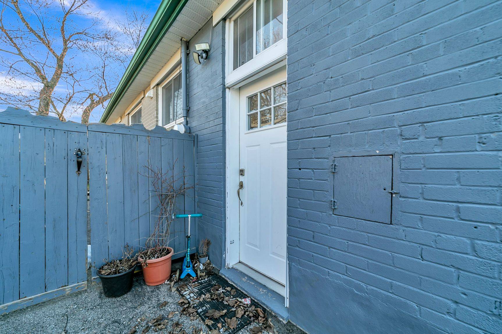 Aurora, ON L4G 1Z1,20 Richardson DR #BSMT