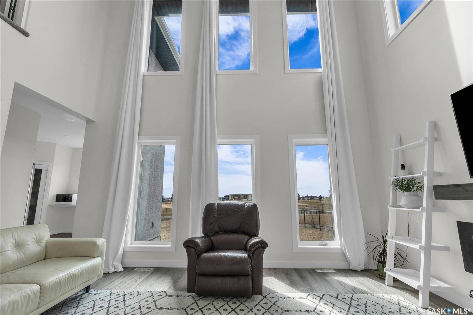 Edenwold Rm No. 158, SK S4L 0E7,372 Emerald Park ROAD