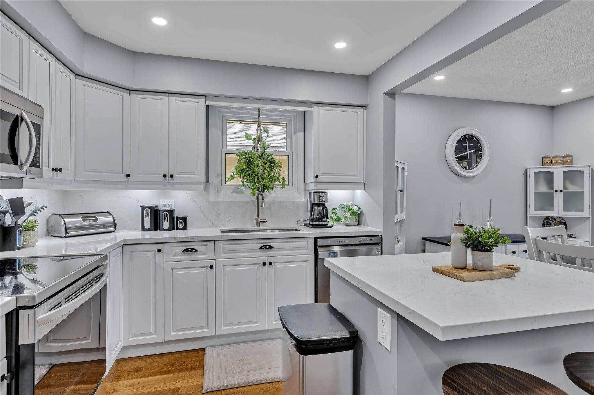 Peterborough South, ON K9J 1B6,270 Sherin AVE