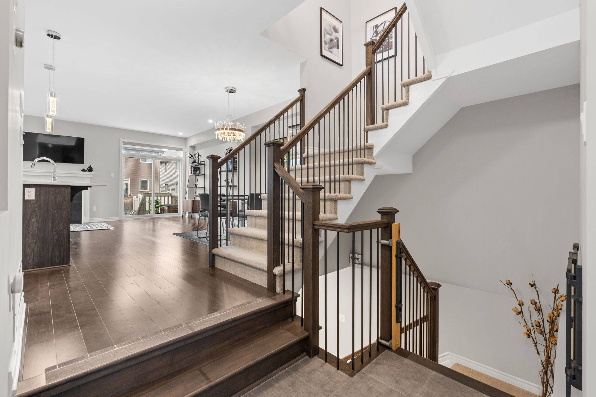 Stittsville - Munster - Richmond, ON K2S 2M8,5 Merrill ST