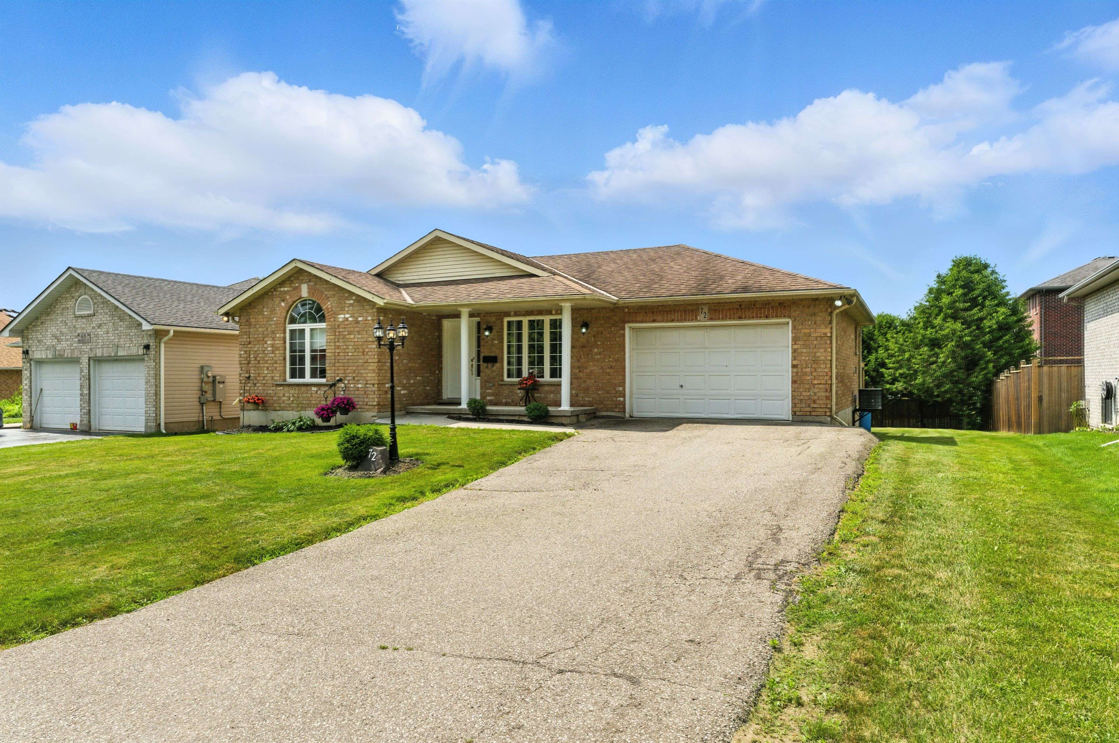 Blandford-blenheim, ON N0J 1G0,72 Prospect ST