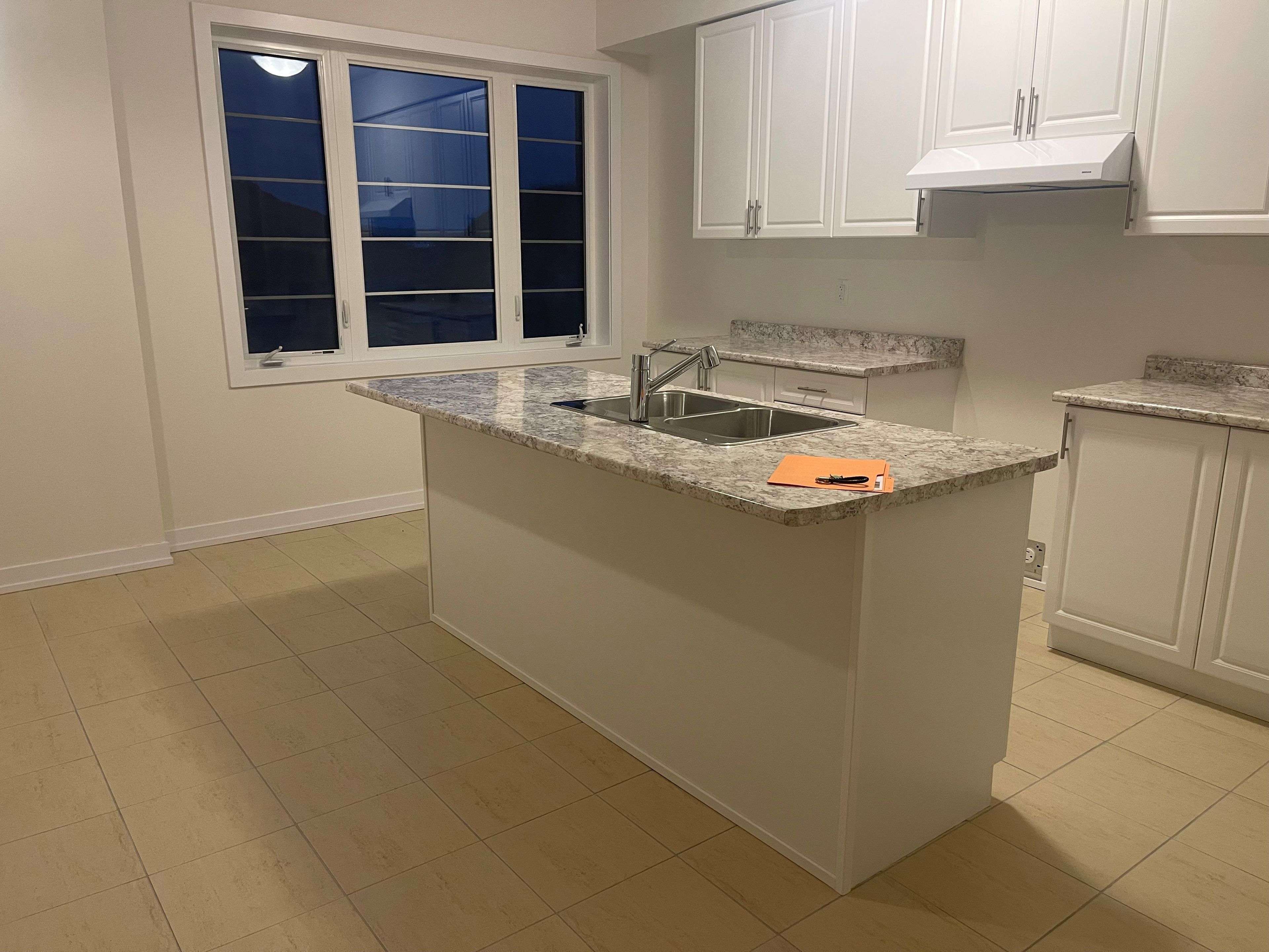 Brantford, ON N3T 5L5,47 Baskett ST