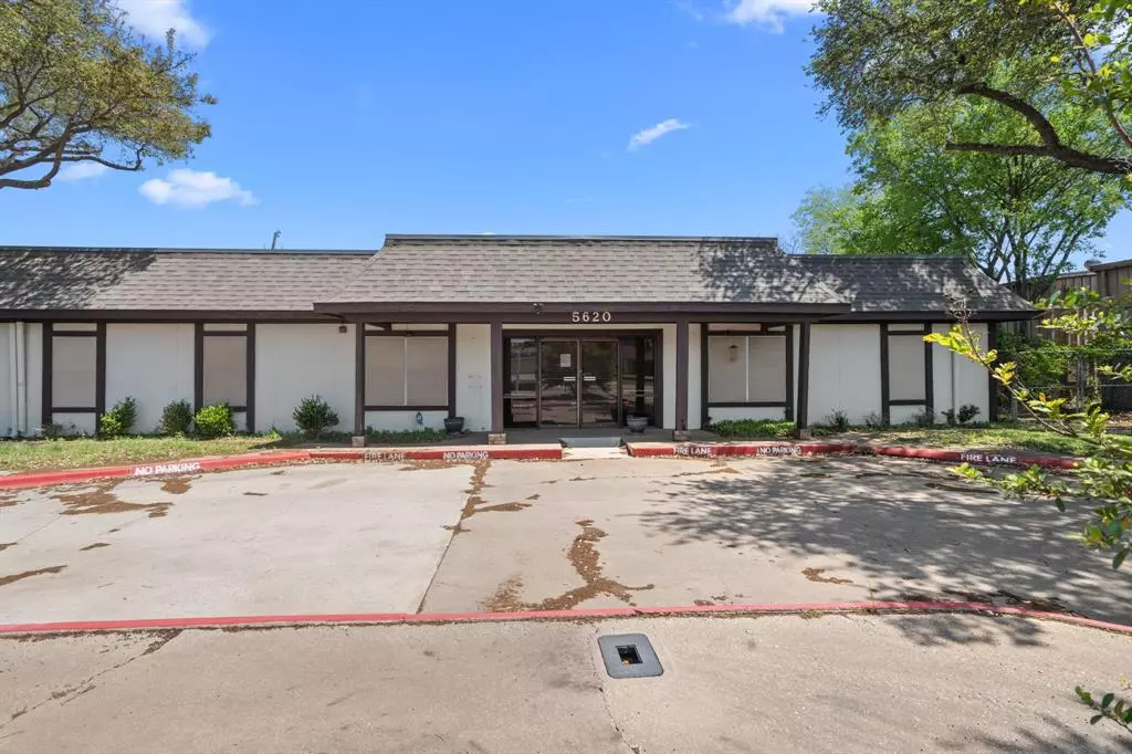 Rowlett, TX 75089,5620 Rowlett Road