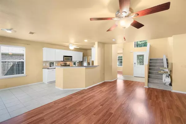 Waxahachie, TX 75165,108 Bear Trail