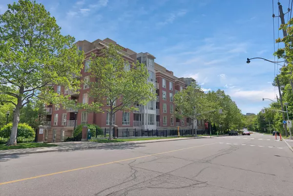 Toronto C04, ON M4R 2H9,455 Rosewell AVE #204