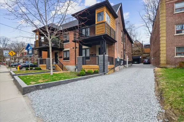 Toronto E02, ON M4L 3S7,129 Kenilworth AVE #Main