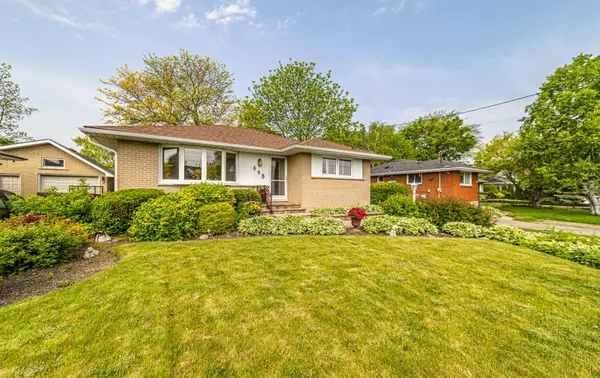 Oshawa, ON L1J 5N6,448 Stevenson RD N
