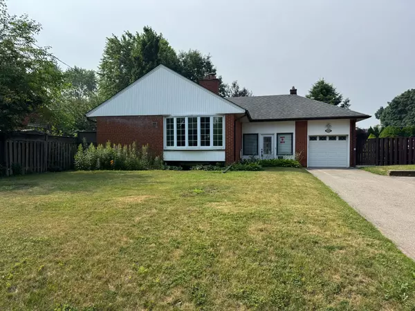 Mississauga, ON L5E 2X6,1590 Liveoak DR