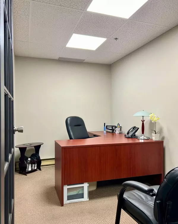 Mississauga, ON L4Z 2H7,120 Traders BLVD #202 #1