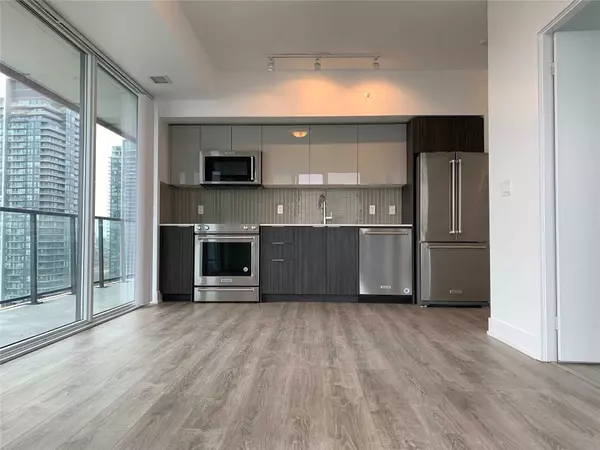 20 Shore Breeze DR #2110, Toronto W06, ON M8V 1A1