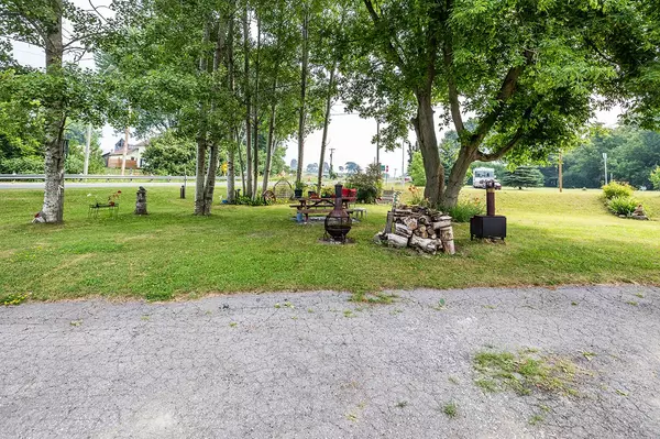 Port Hope, ON L0A 1B0,7986 County Rd 65 A&B N/A