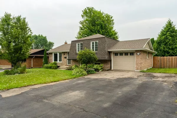 Lincoln, ON L3J 0K4,4169 Highland Park DR