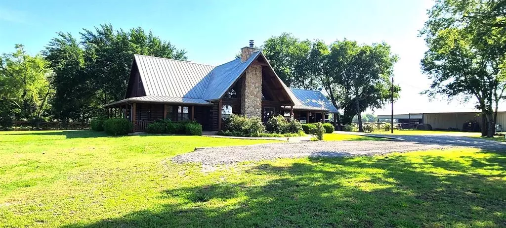 783 County Rd 4420, Whitewright, TX 75491