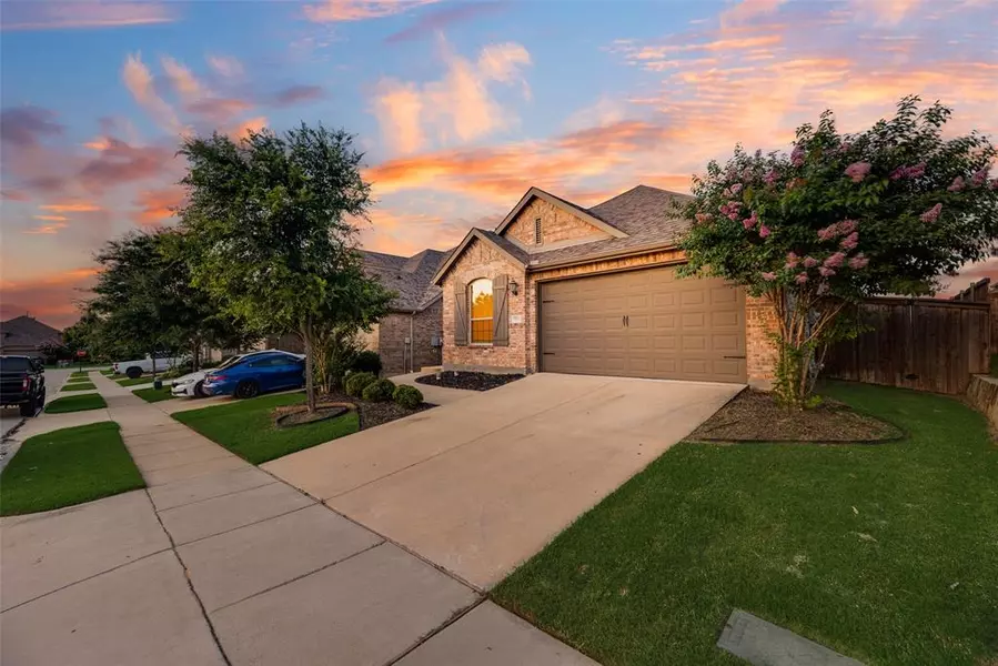 3512 Tulip Drive, Aubrey, TX 76227