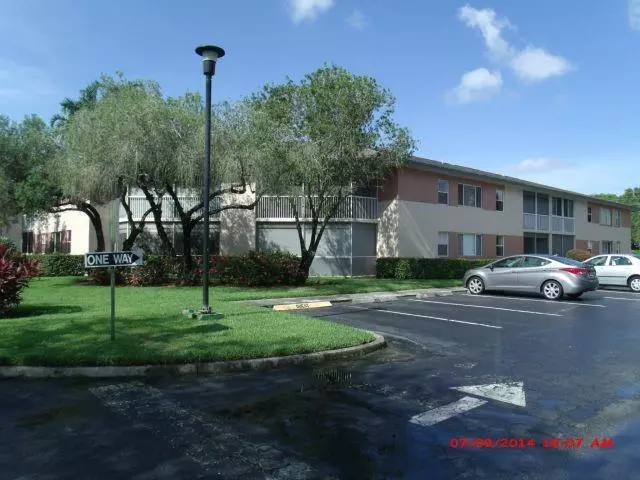 7247 S Devon Dr #7247, Tamarac, FL 33321