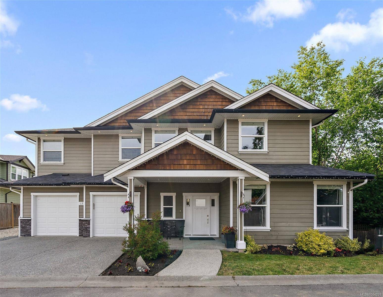 1234 Knute Way, Central Saanich, BC V8M 1G7