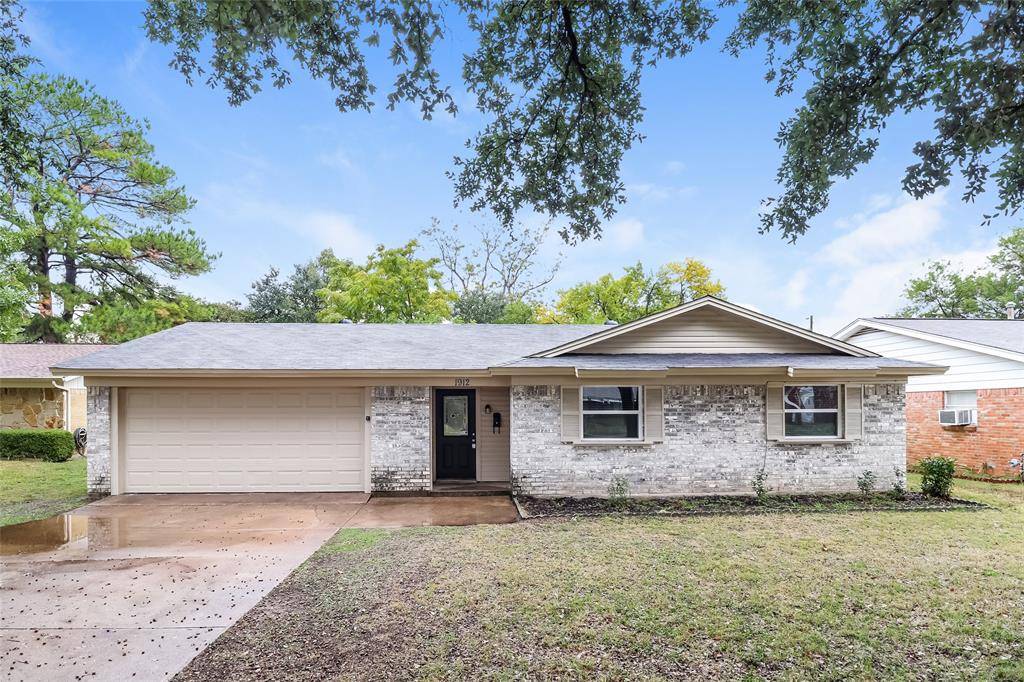 1912 Rindie Street, Irving, TX 75060