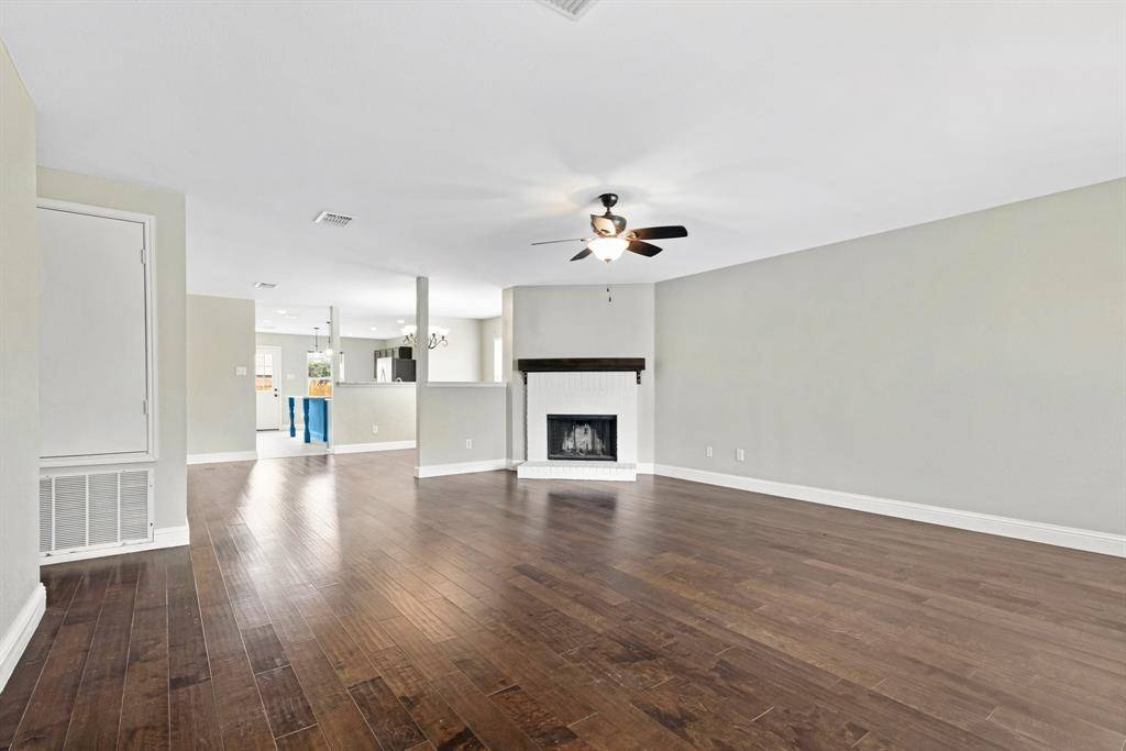 Denton, TX 76210,2921 Desert Drive