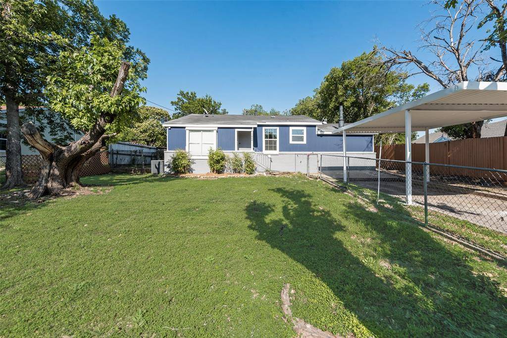 1822 Roberts Cut Off Road, Fort Worth, TX 76114