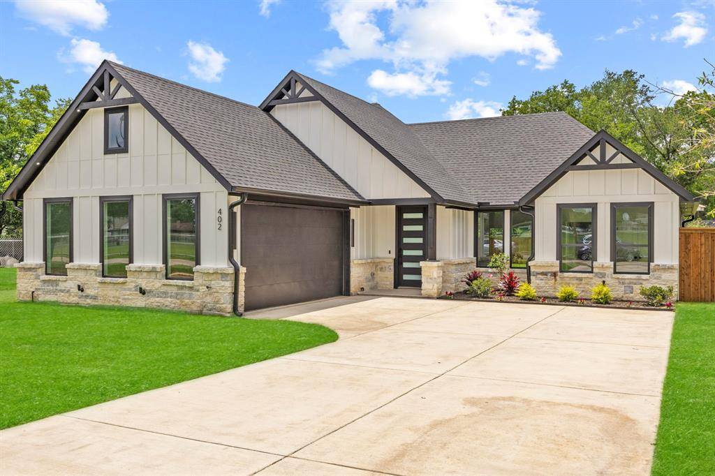 Kerens, TX 75144,402 S Humphrey Avenue