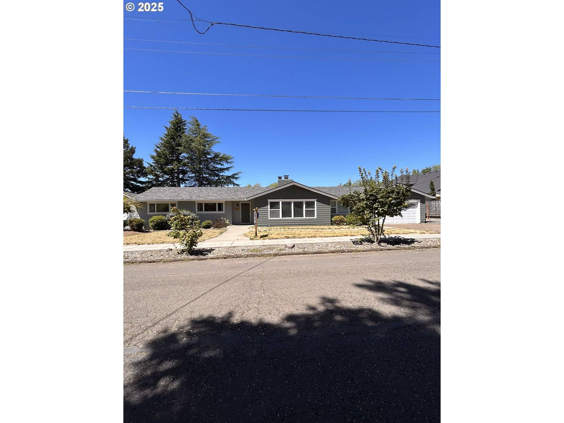 1305 N NEWALL RD, Newberg, OR 97132