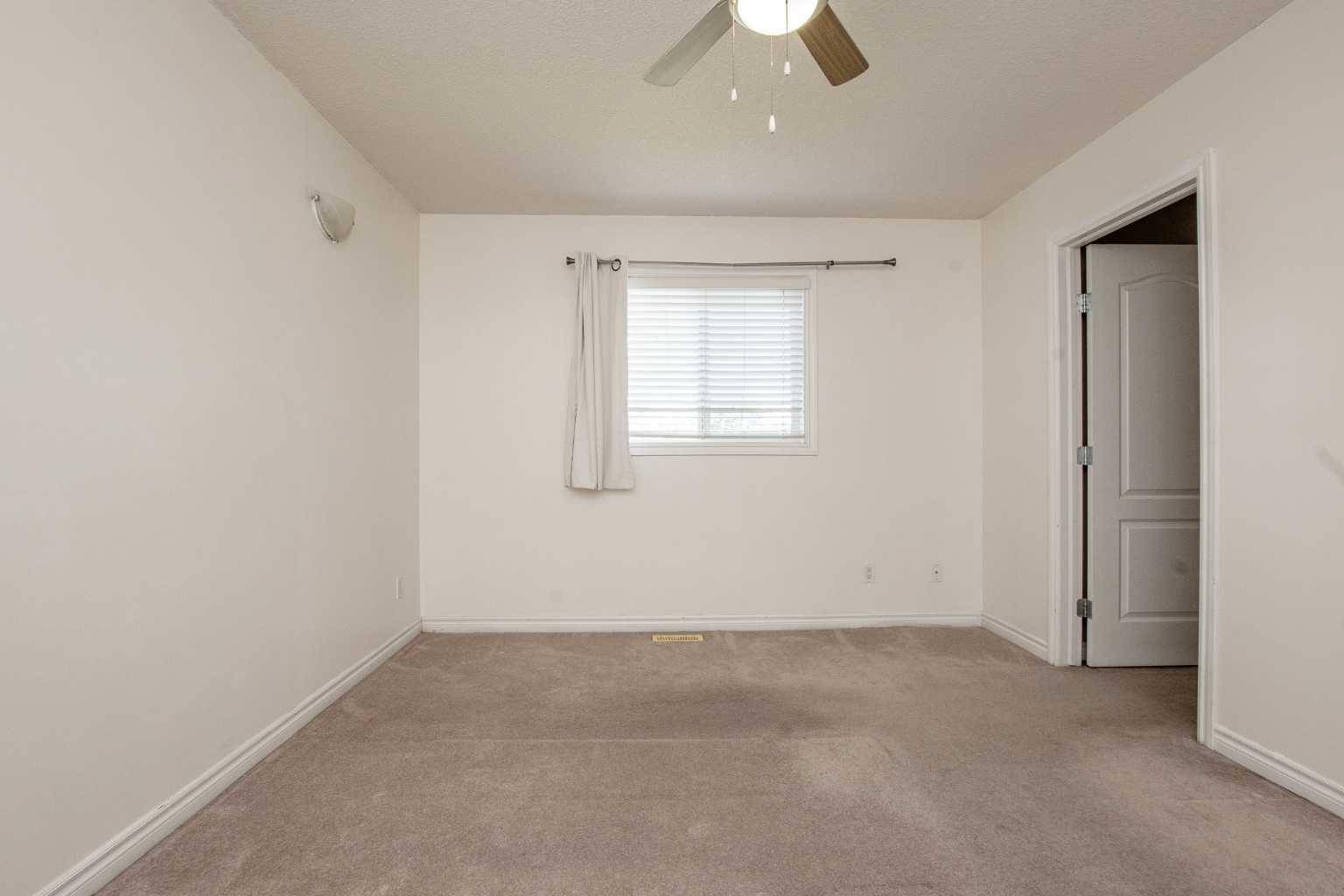 Grande Prairie, AB T8V2W6,10508 102 ST