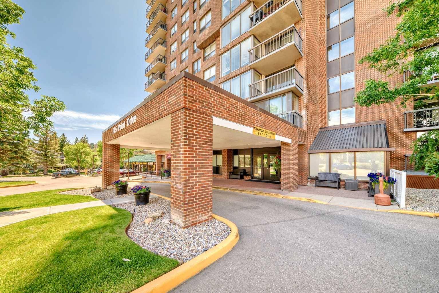 Calgary, AB T3B4W1,145 Point DR NW #1104