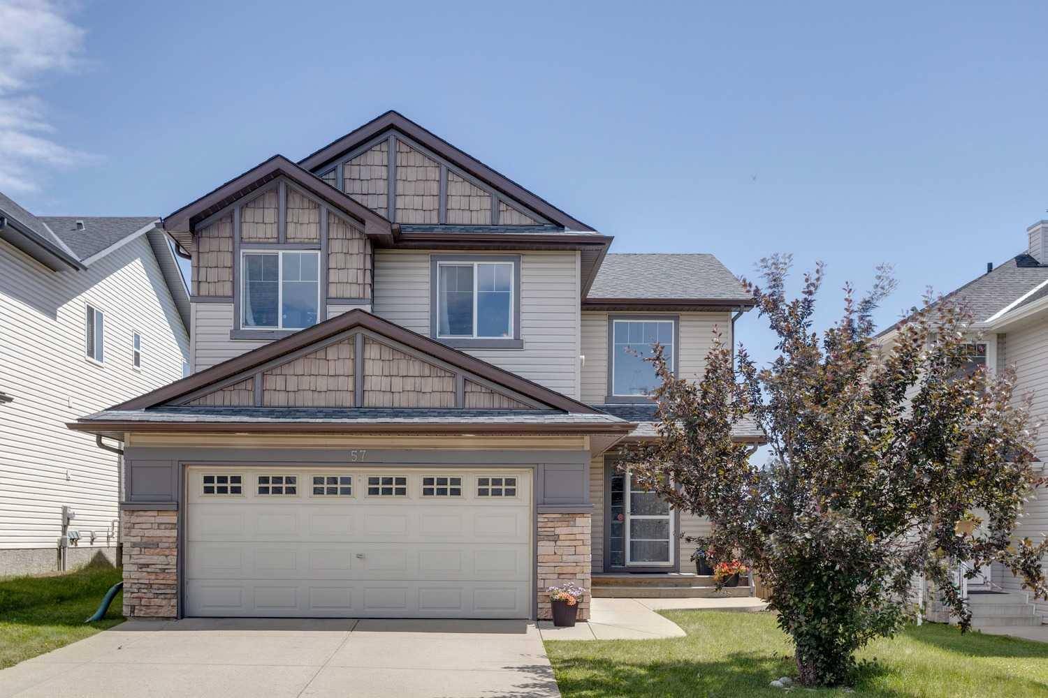 57 Royal Birch TER Northwest, Calgary, AB T3G 5N7