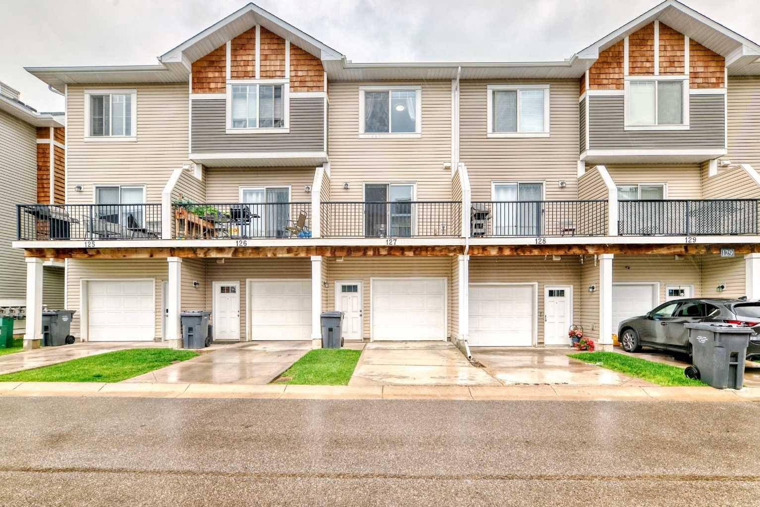 Airdrie, AB T4A 0T3,2802 Kings Heights Gate Southeast #127