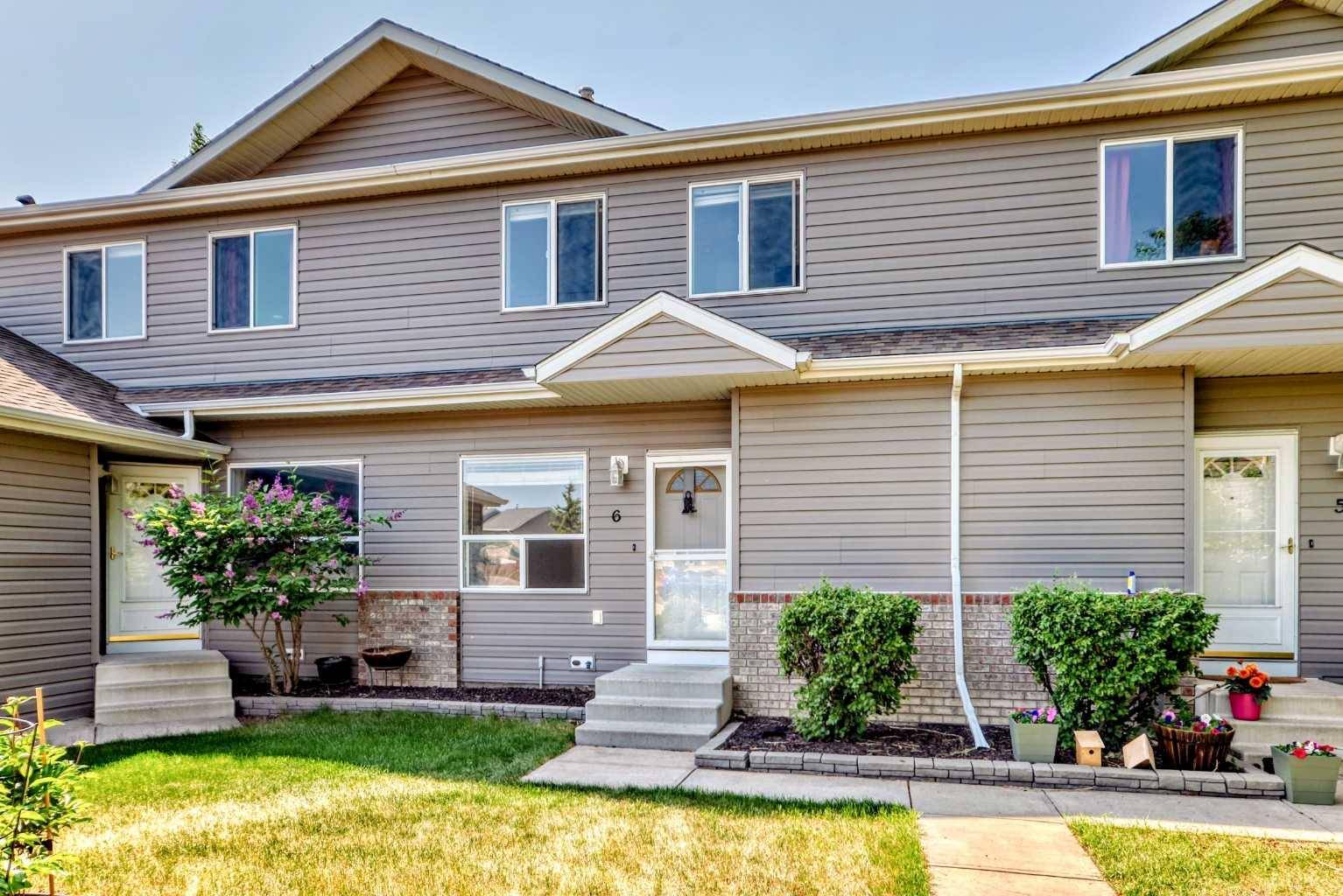 Airdrie, AB T4B1E5,900 Allen ST SE #6
