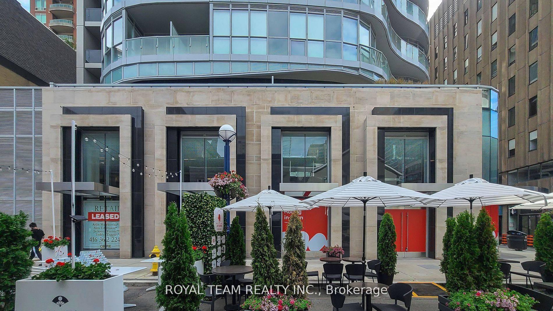 Toronto C02, ON M5R 0C8,88 Cumberland ST E #1806