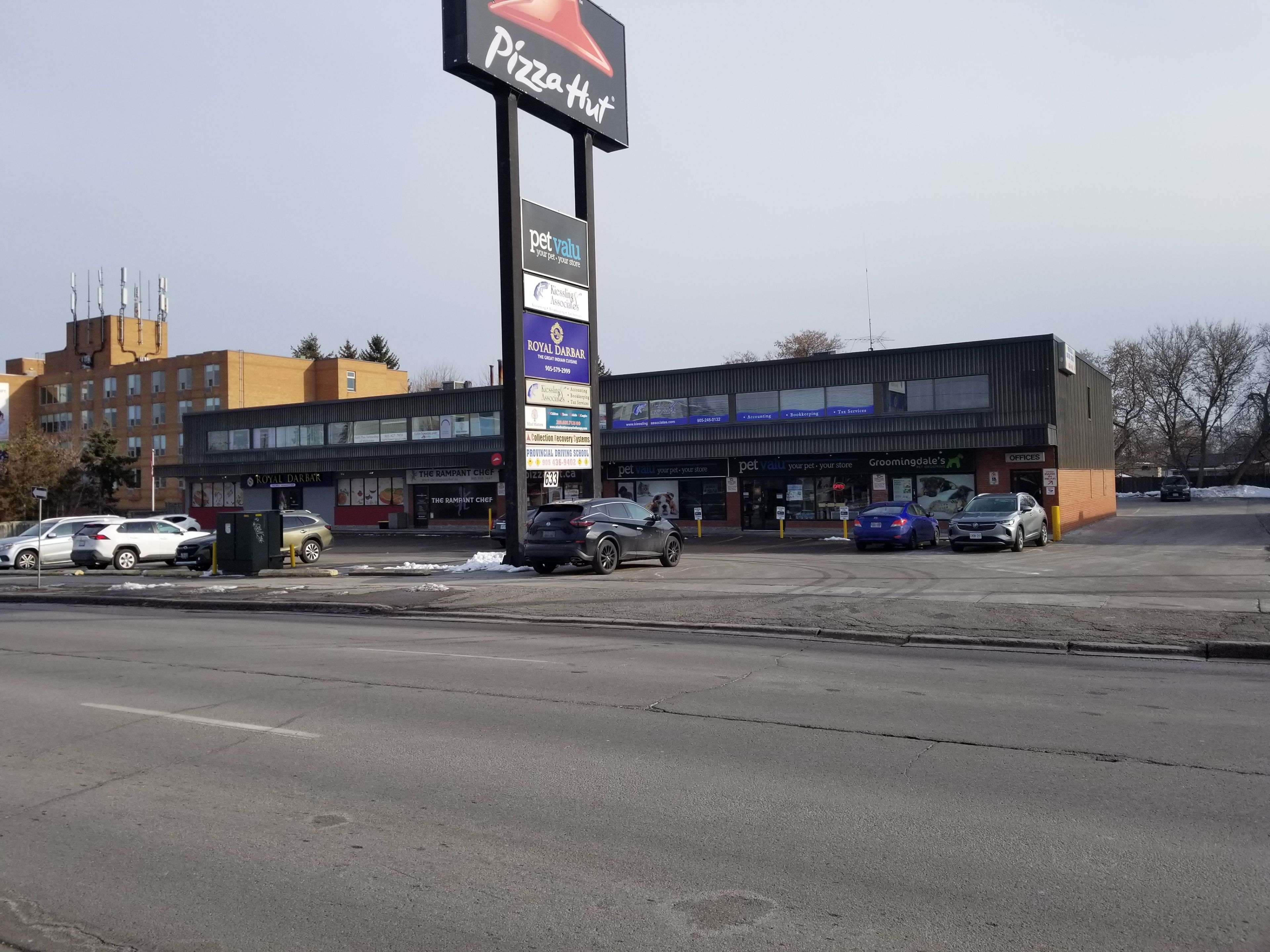 633 King ST E #201, Oshawa, ON L1H 1G3