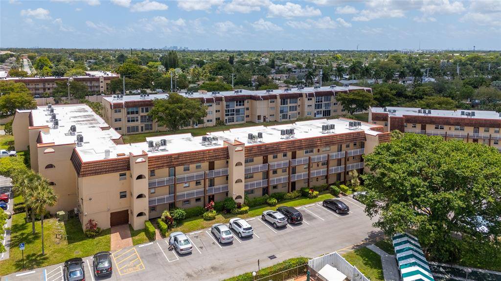 Sunrise, FL 33322,2711 N Pine Island Rd #112