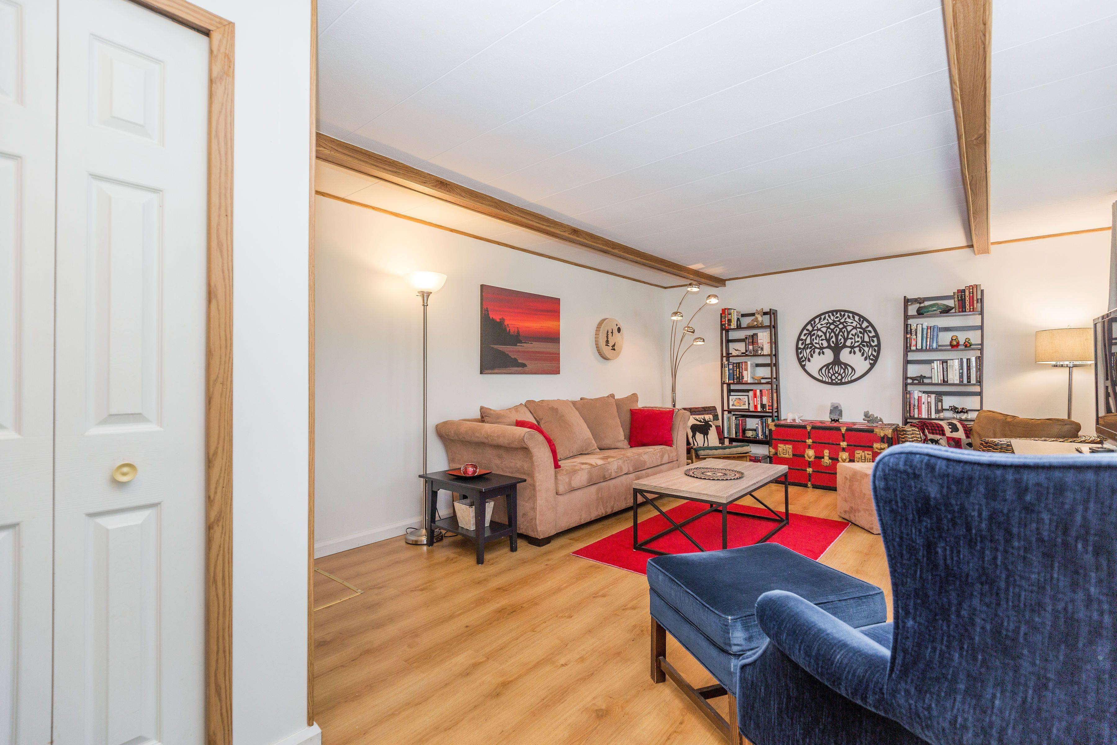 Innisfil, ON L9S 1R1,63 Flora DR