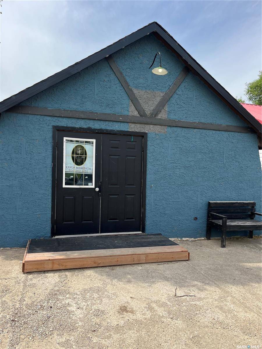 406 Grand AVENUE, Luseland, SK S0L 2A0