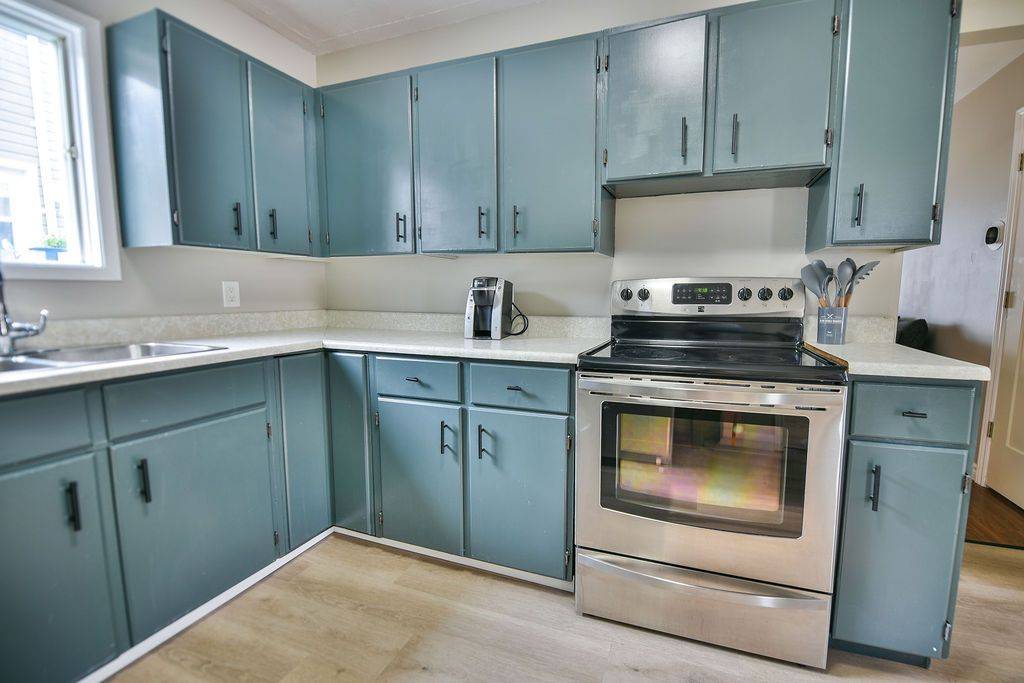 Timmins, ON P4N 3C1,162 Kent AVE