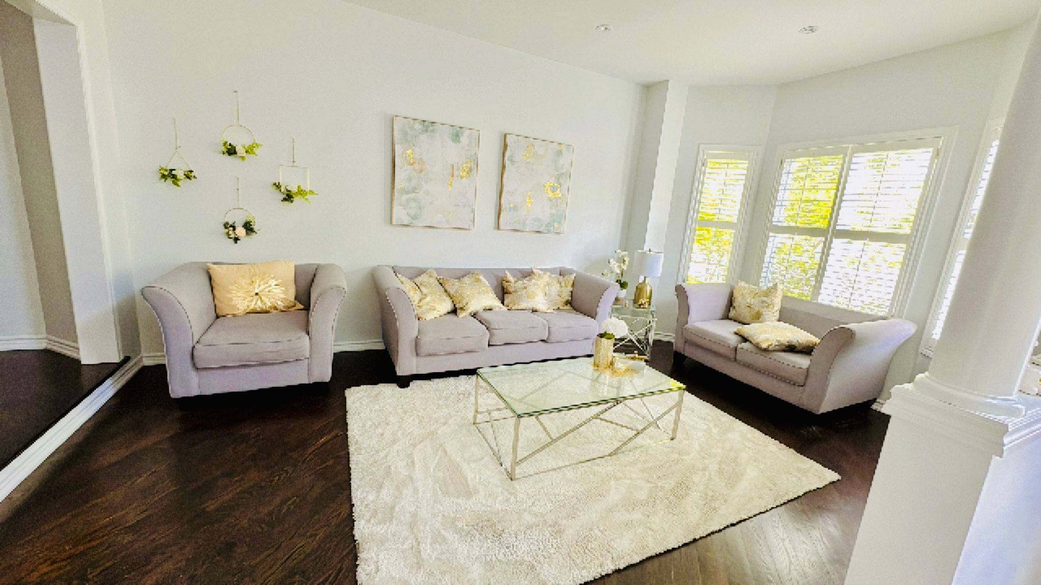 Oakville, ON L6H 6B5,2054 Grand Ravine DR