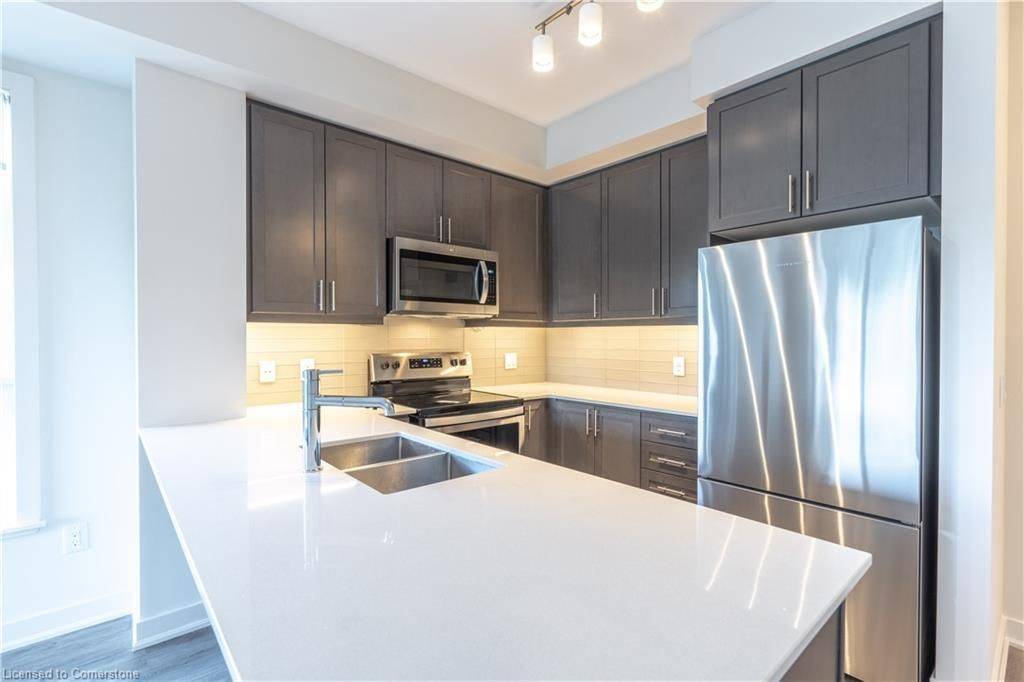 Burlington, ON L7T 0C1,320 Plains RD E #306