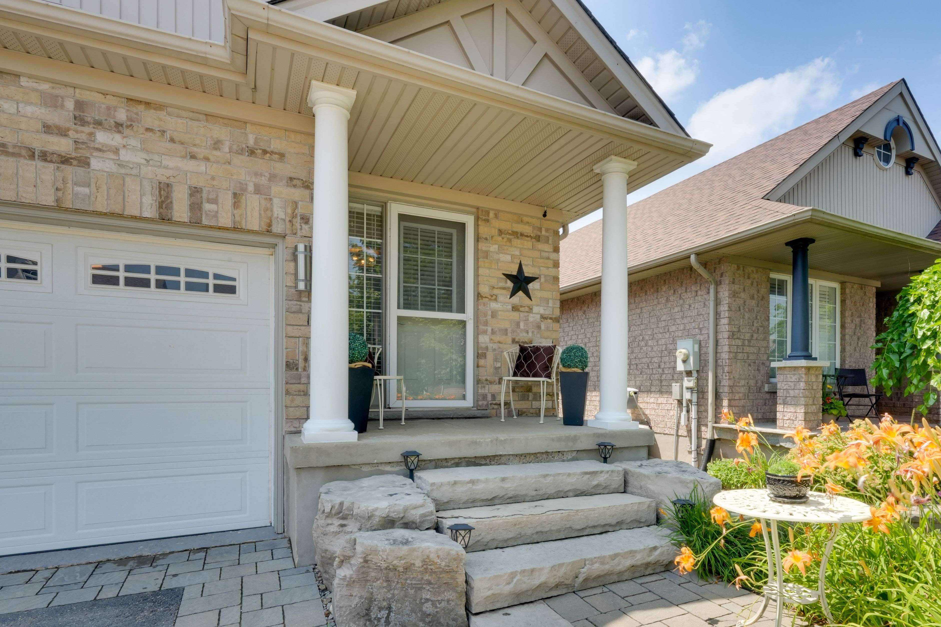 Orangeville, ON L9W 5G8,10 Cameron CT