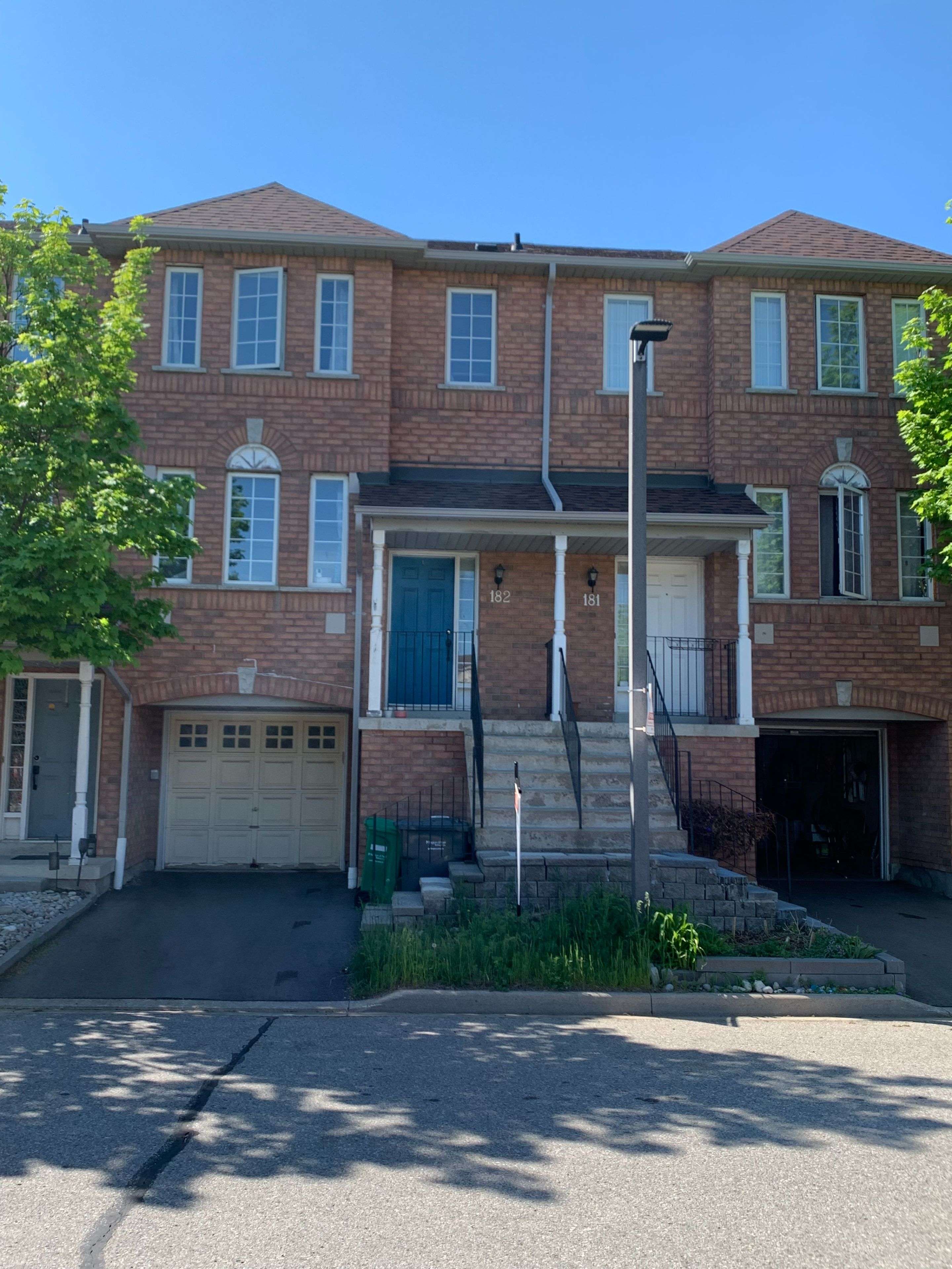 Mississauga, ON L4Z 3S7,80 Acorn PL #182