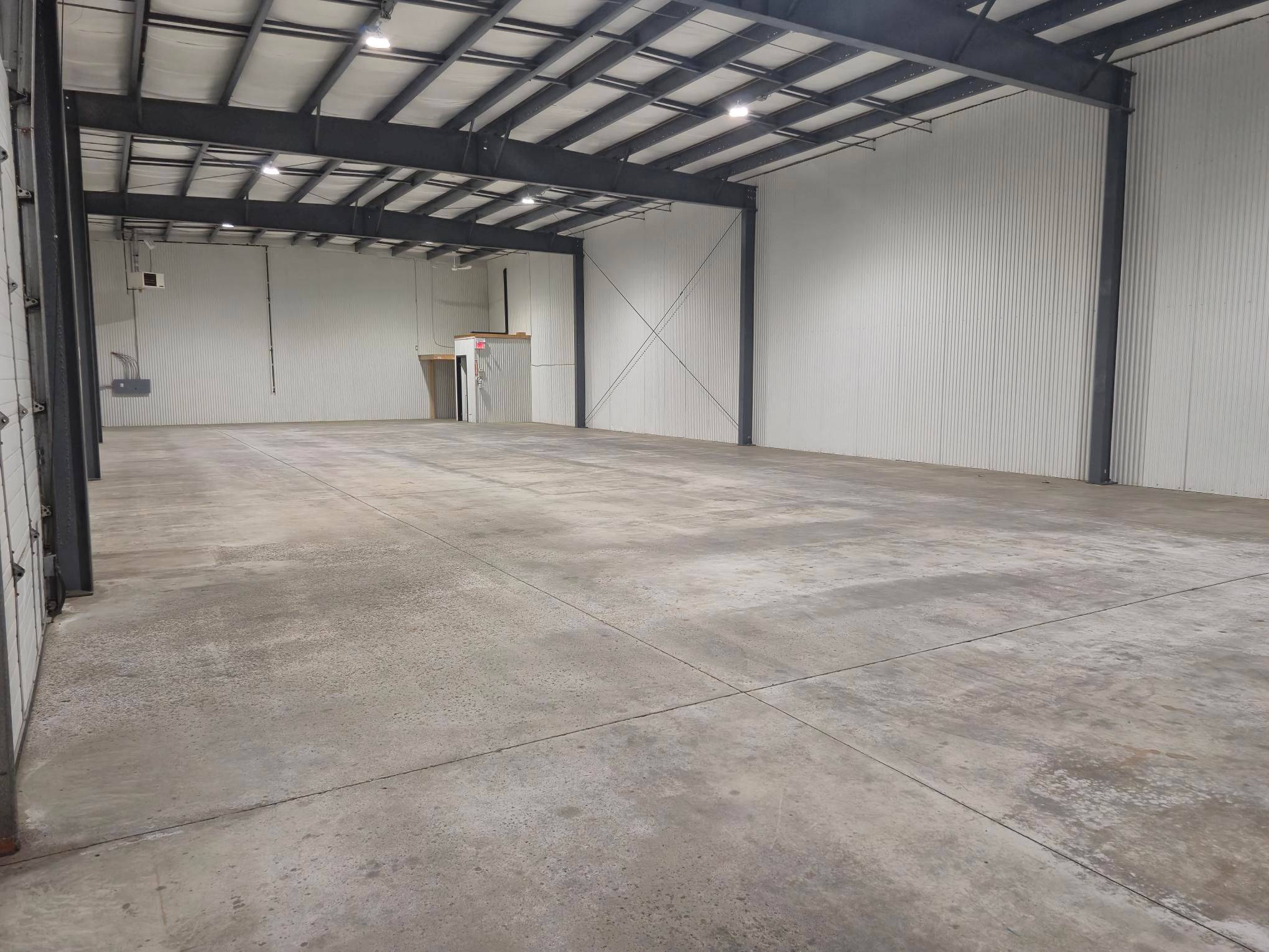 Carleton Place, ON K7C 3V7,125 Industrial AVE